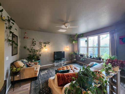 1612 W. Canal Court, Littleton, CO 80120