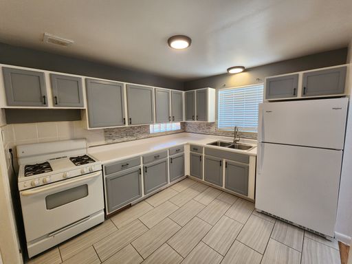 3523 Hudson Street, Denver, CO 80207