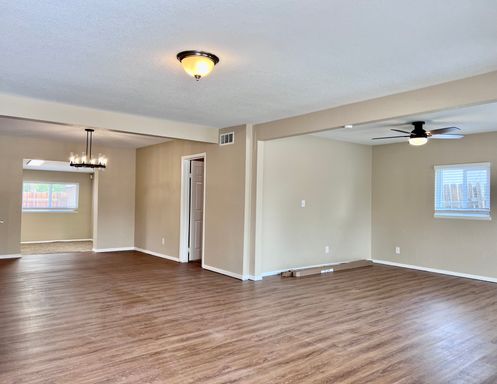 13601 E. 7th Avenue, Aurora, CO 80011