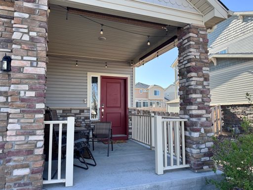 76 S. Newcastle Way, Aurora, CO 80018