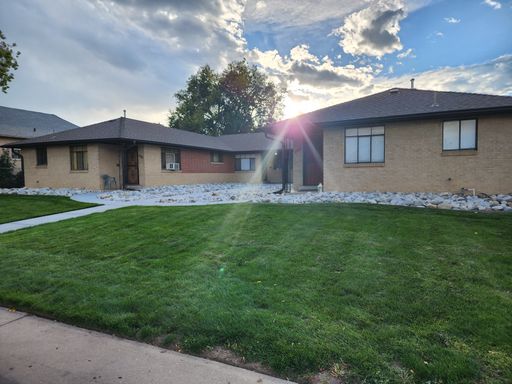 3525 Hudson Street, Denver, CO 80207