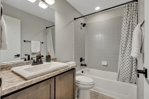 25062 E. Cedar Place, Aurora, CO 80018