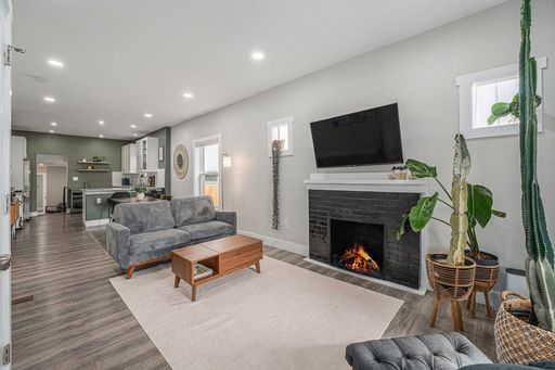 2337 S. Acoma Street, Denver, CO 80223