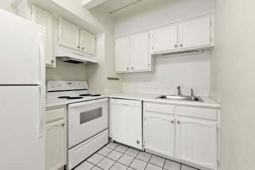 590 N. Logan Street, #206, Denver, CO 80203