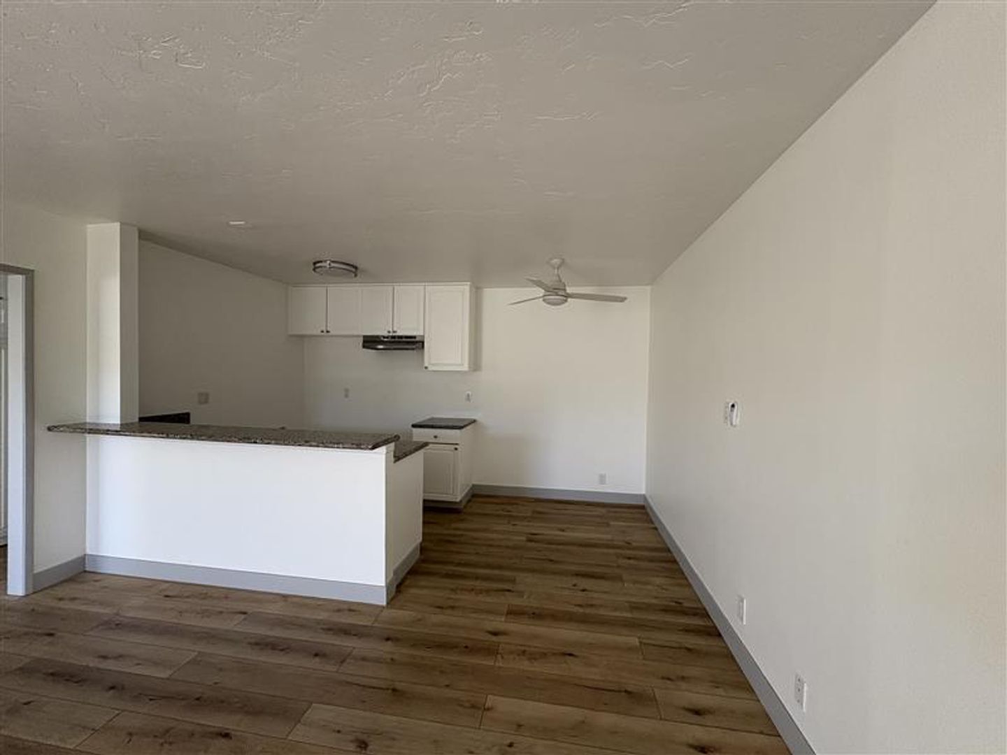 Long Beach Apartment: 5505 Ackerfield Ave