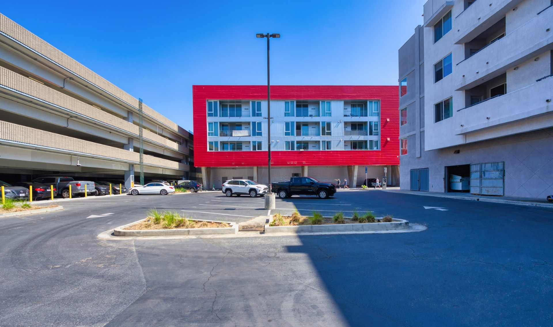 495 Promenade Ave 4 of 12