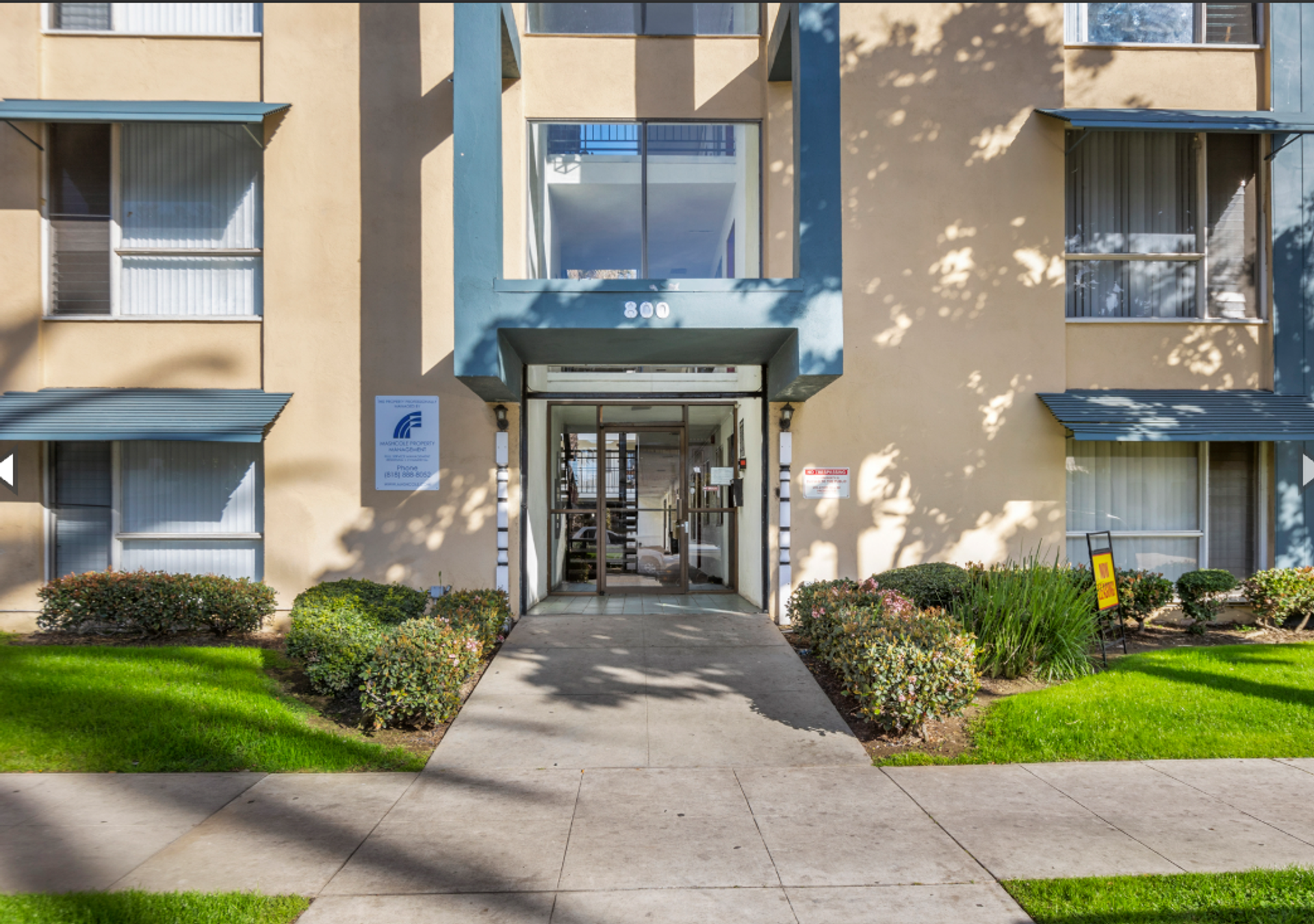FREE RENT FOR 1 MONTH - applied to market rent 2 of 12