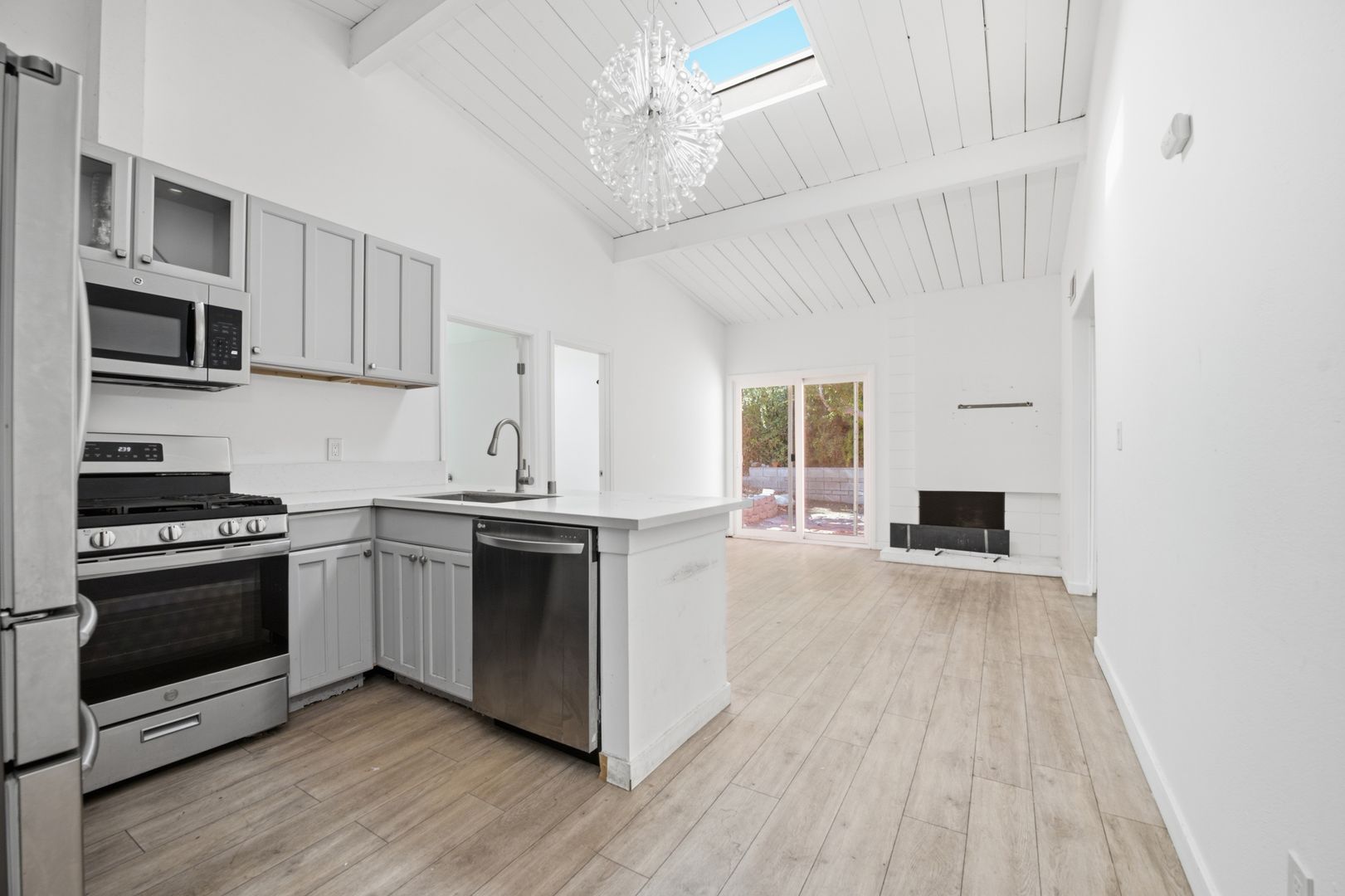 San Diego House: 4955 Baja Court