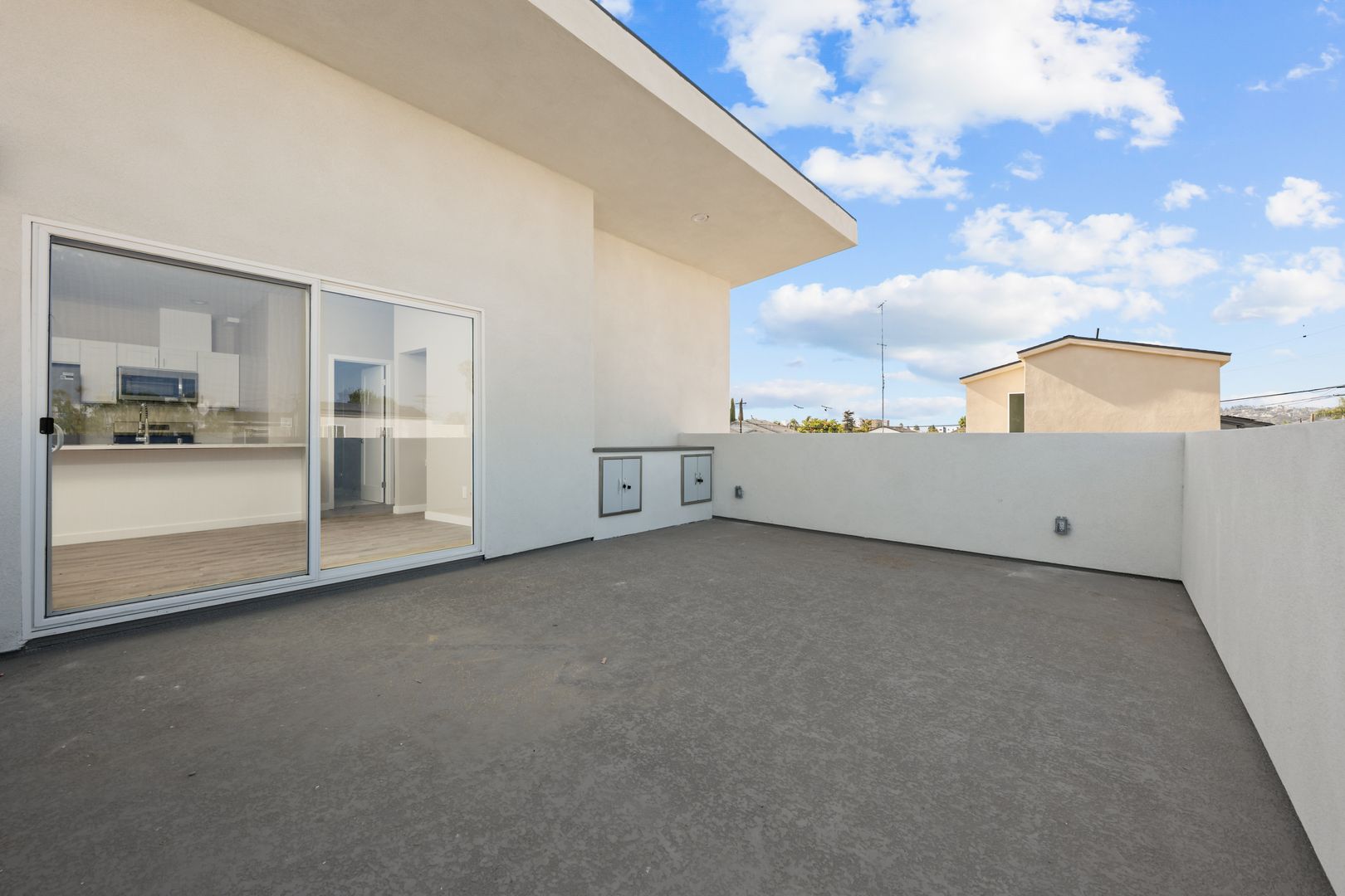 San Diego House: 6248 Rose Street