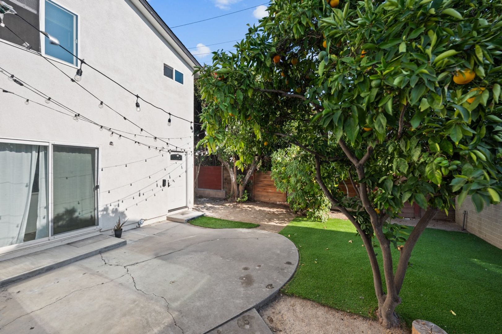 San Diego House: 5533 Mary Lane Drive