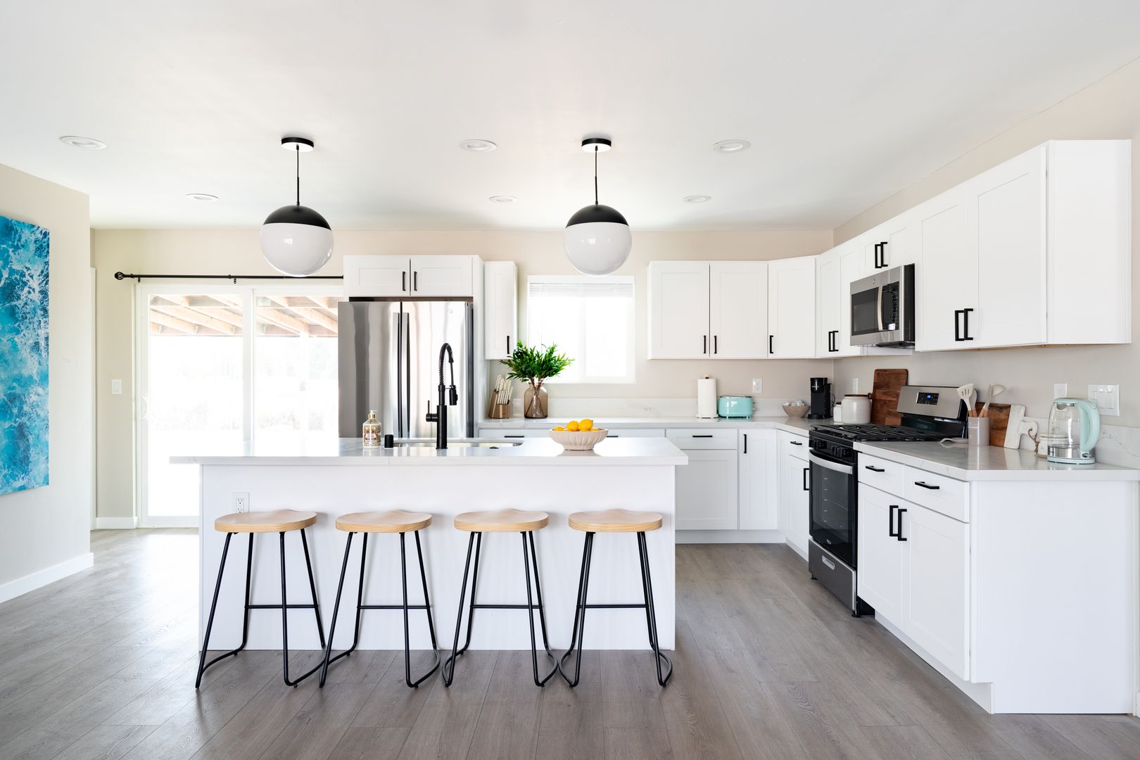 San Diego House: 6407 Richard Street