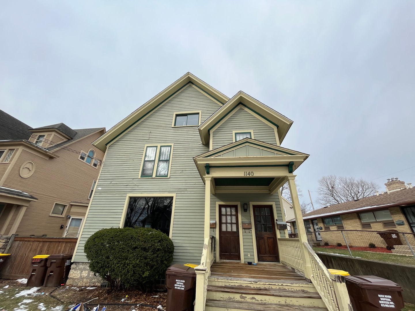 Rockford Apartment: 1140 N. Church St