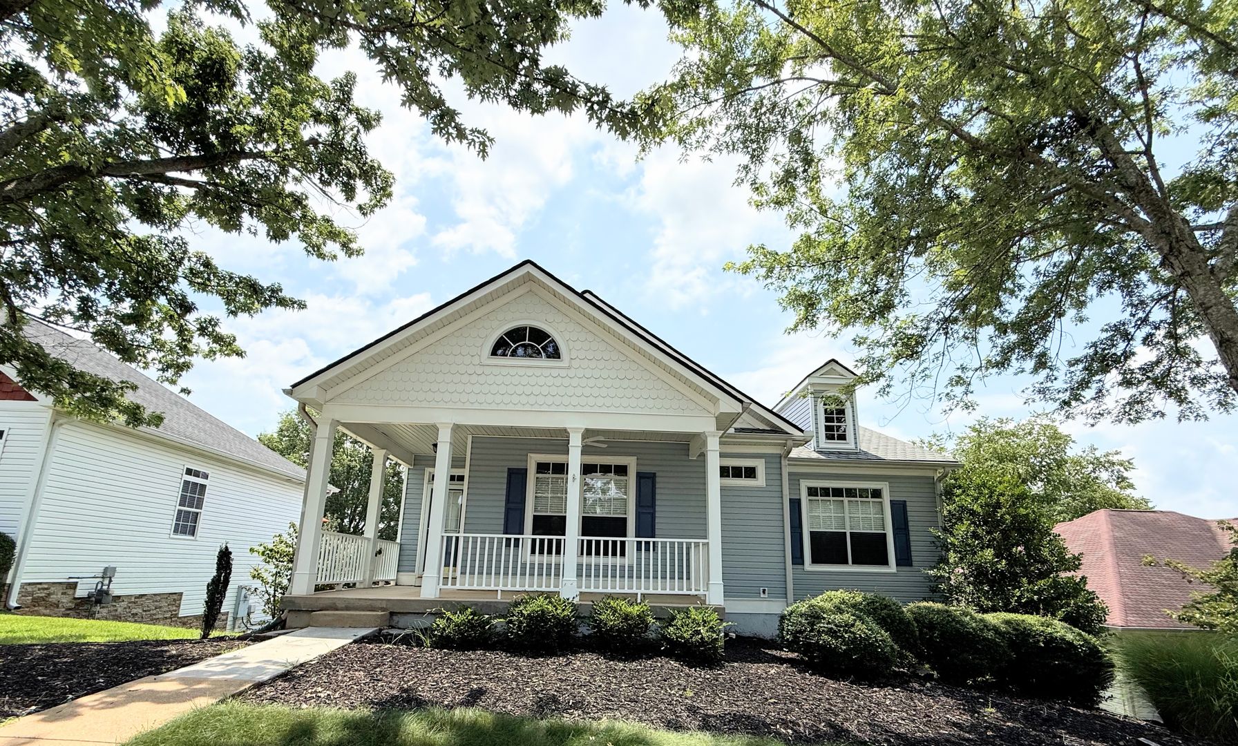 Villa Rica House: 2706 Mariner Way