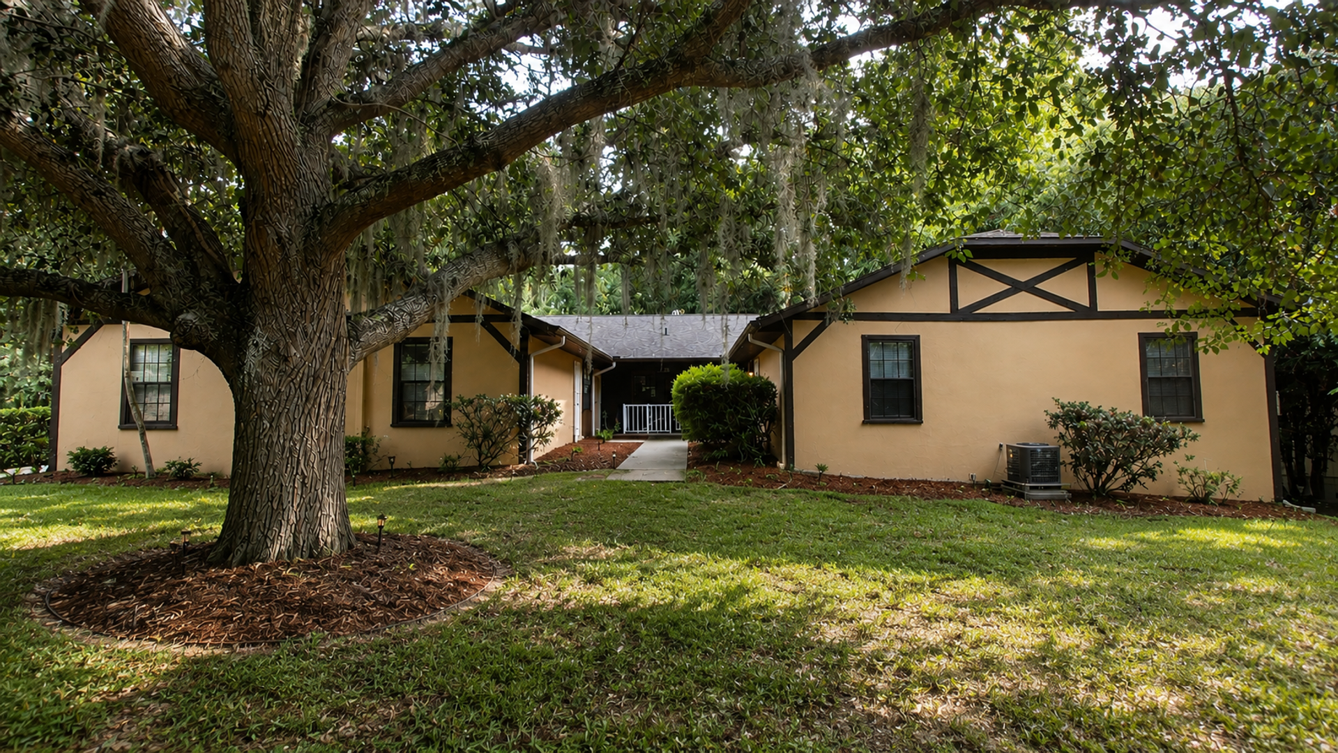 Ocala Apartment: 510 SE 11th Street