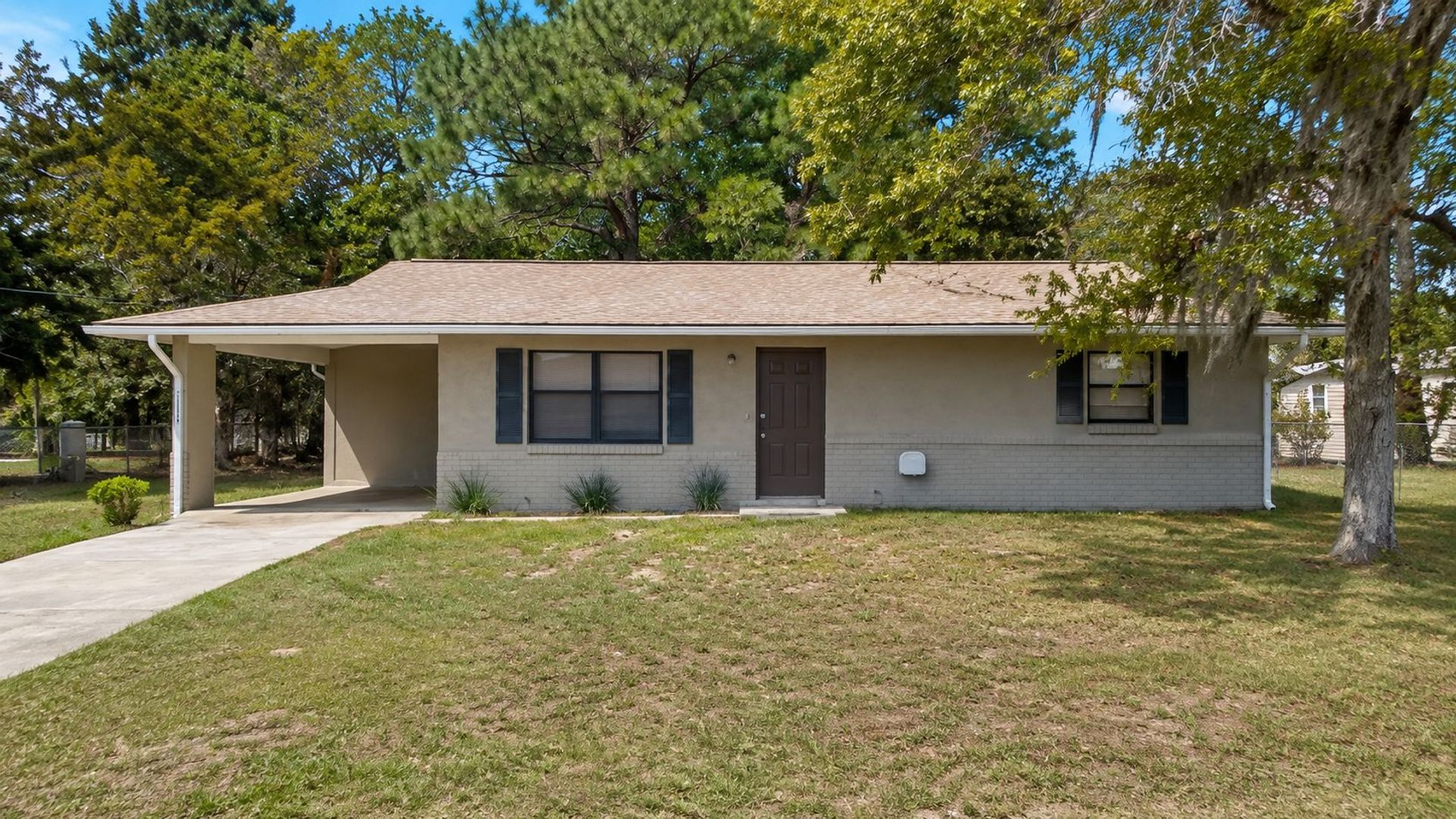 Belleview House: 12350 SE 100th Ave.