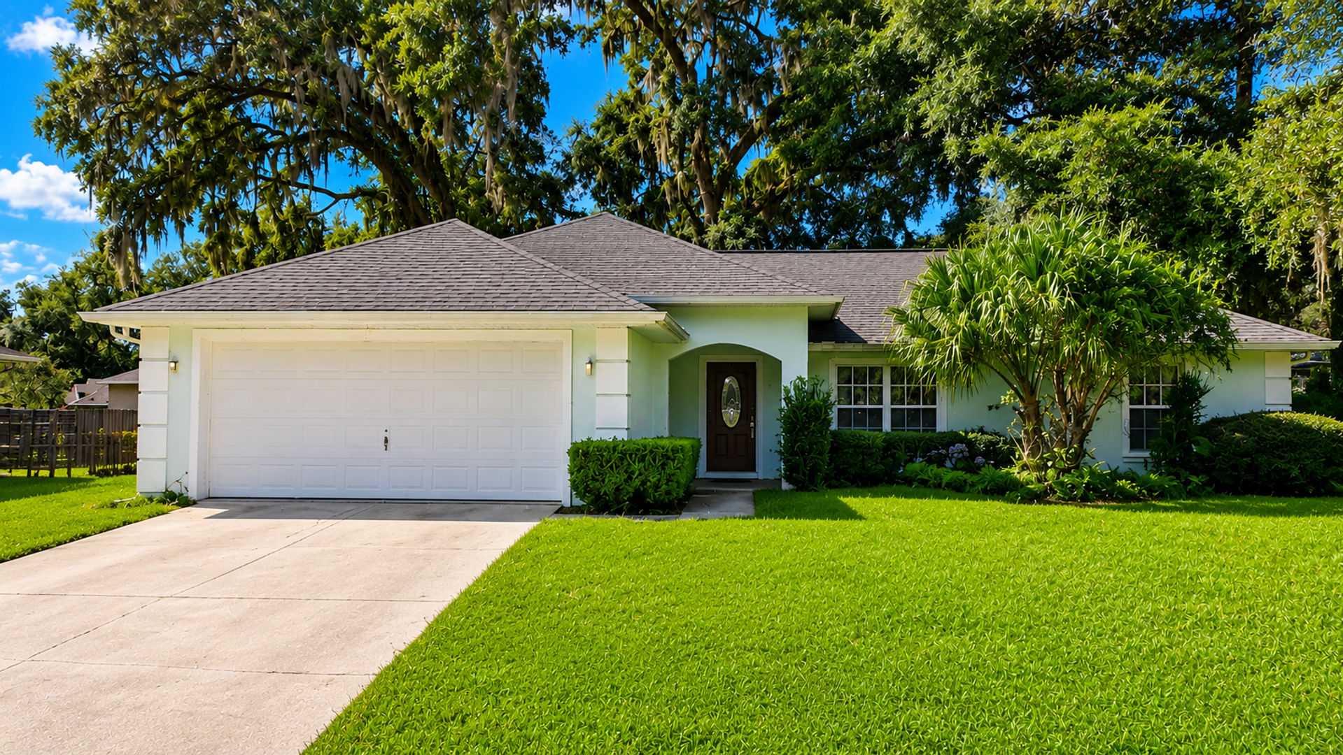 Ocala House: 7750 SW 100th St.