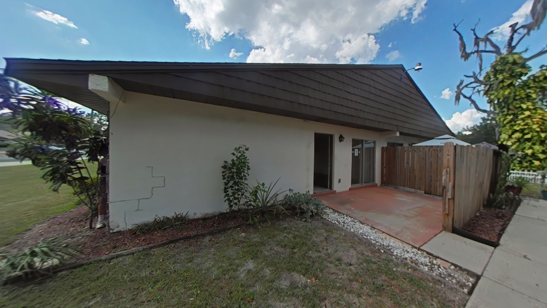 Ocala Apartment: 720 NE 30th Avenue - Apt U