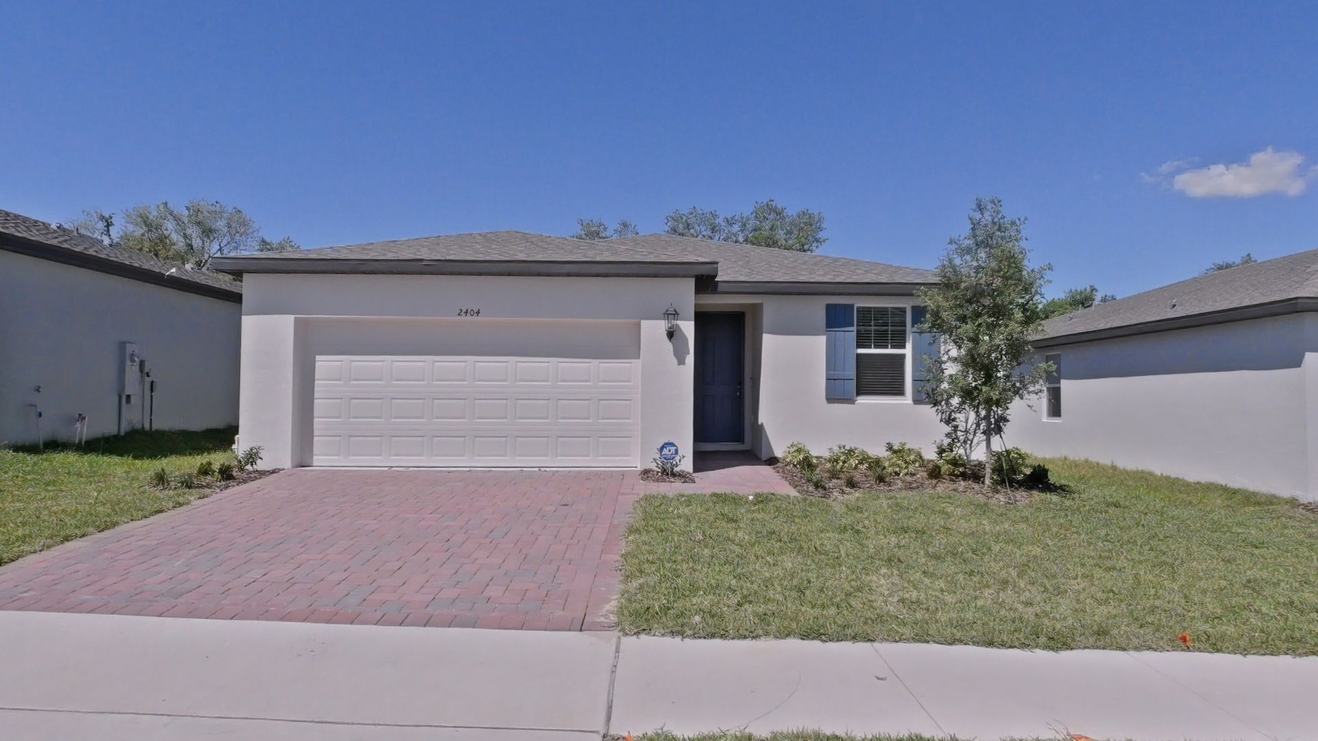 Davenport House: 2404 White Tail St