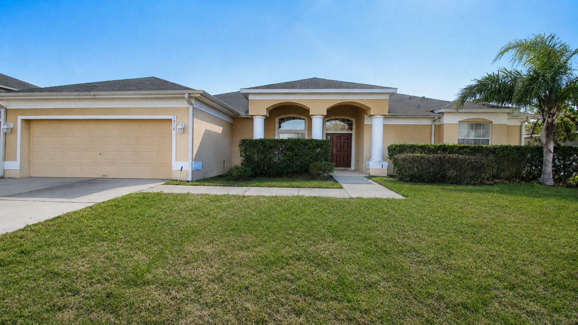 Winter Garden House: 1512 Lindzlu St.
