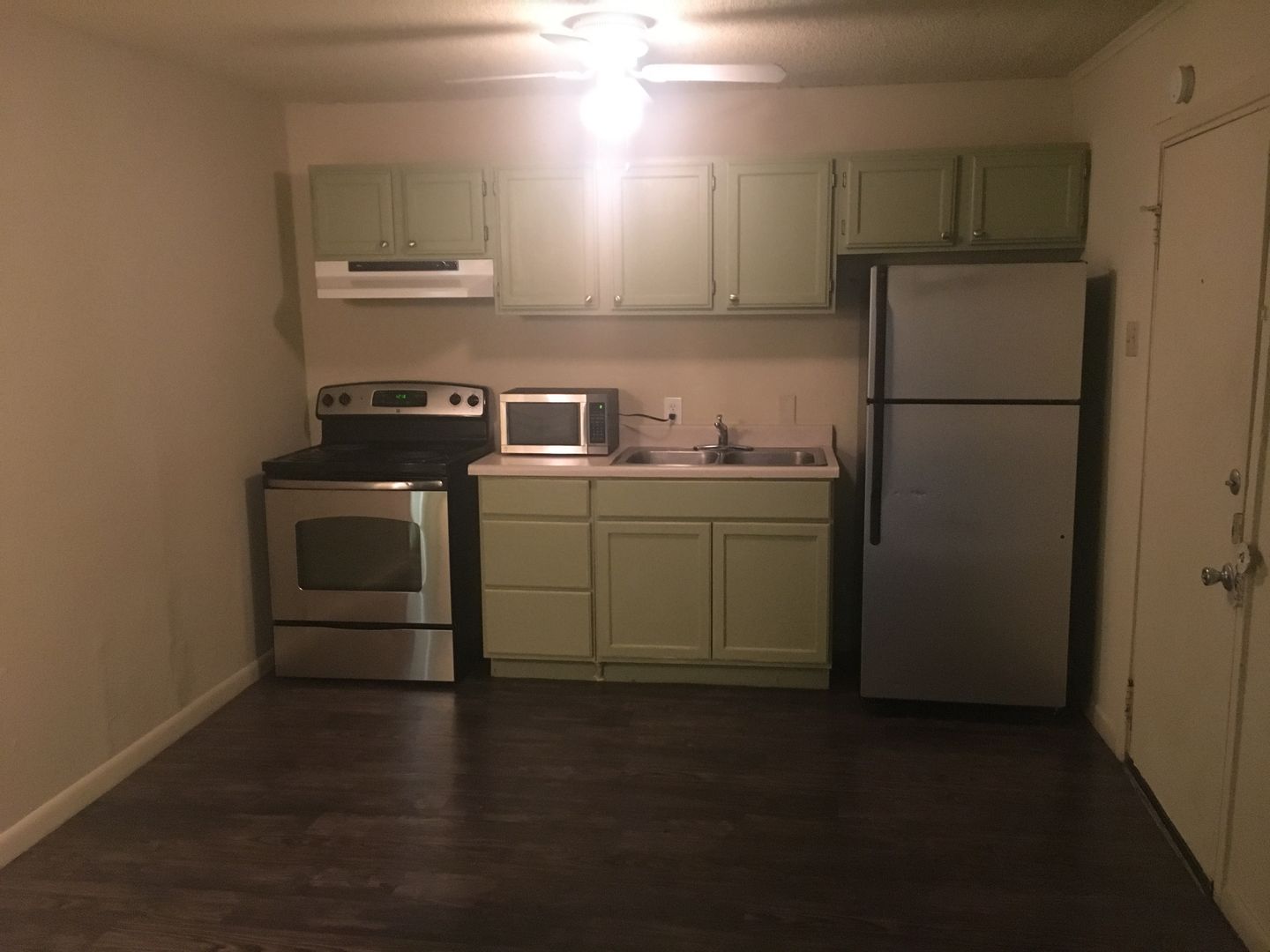 Austin Apartment: 300 E 30th St