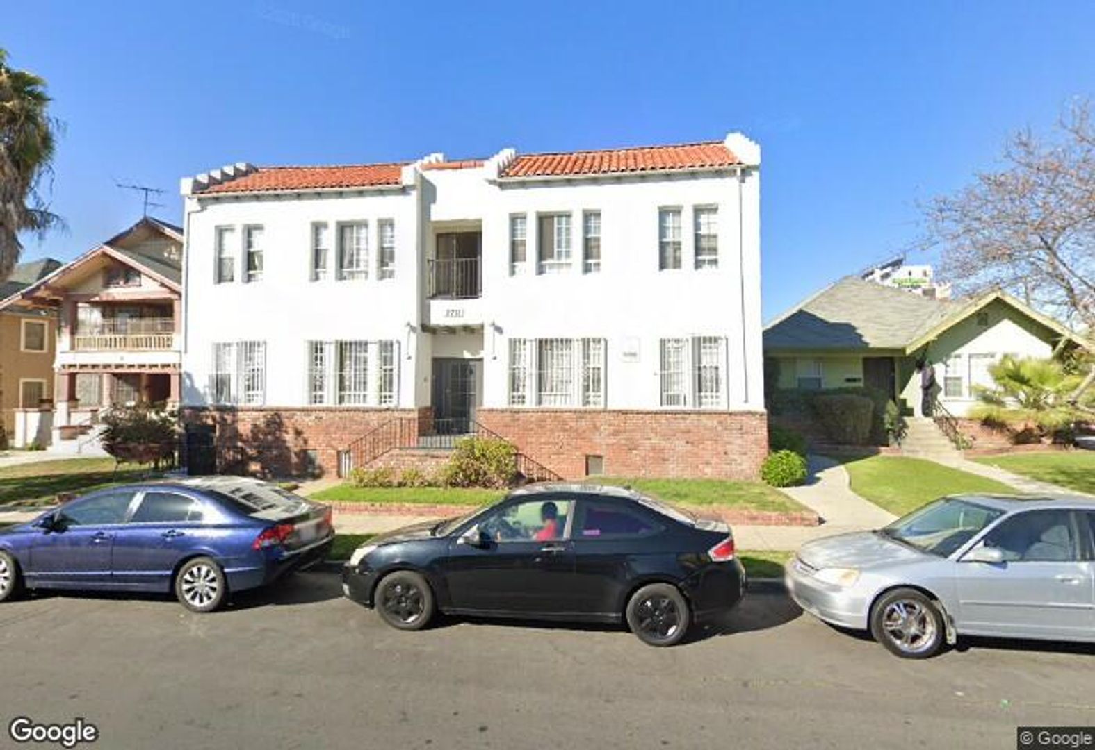 Los Angeles Apartment: 2731 W. 15th St.