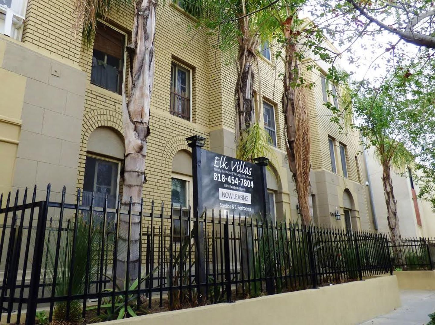 Glendale Apartment: 520-524 E. Elk Ave