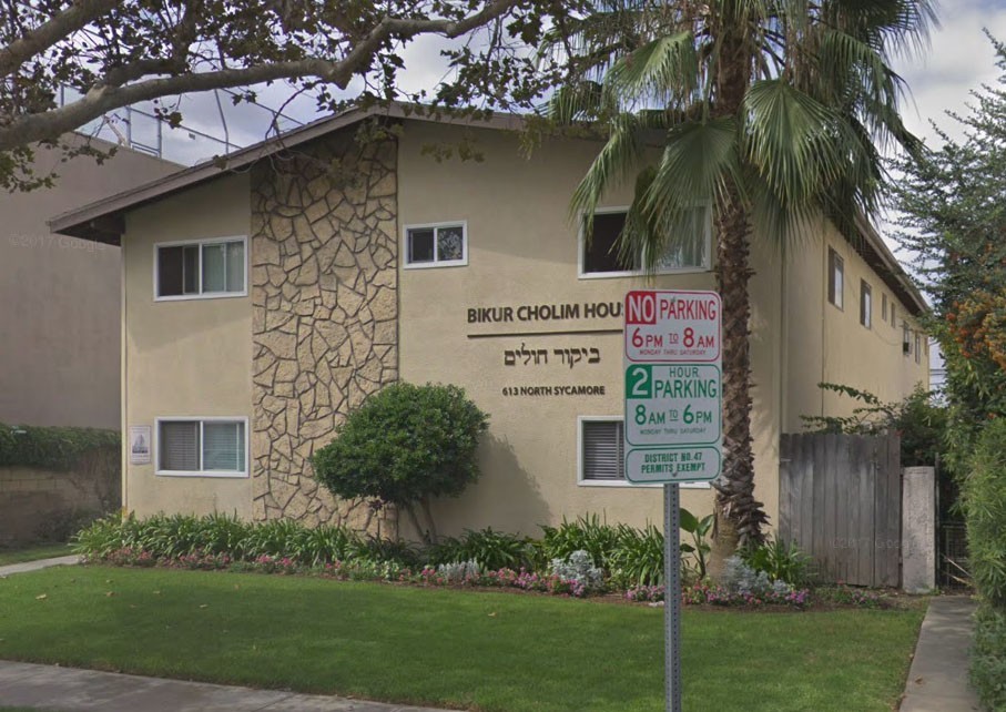 Los Angeles Apartment: 613 N. Sycamore Ave.