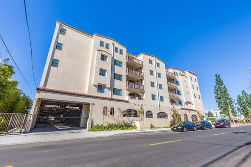 La Buena Ventura Apts...Brand New Building...3 Bedroom 2 Bath...Amazing Views! $1,000 LOOK AND LEASE SPECIAL! CALL NOW! – photo 1