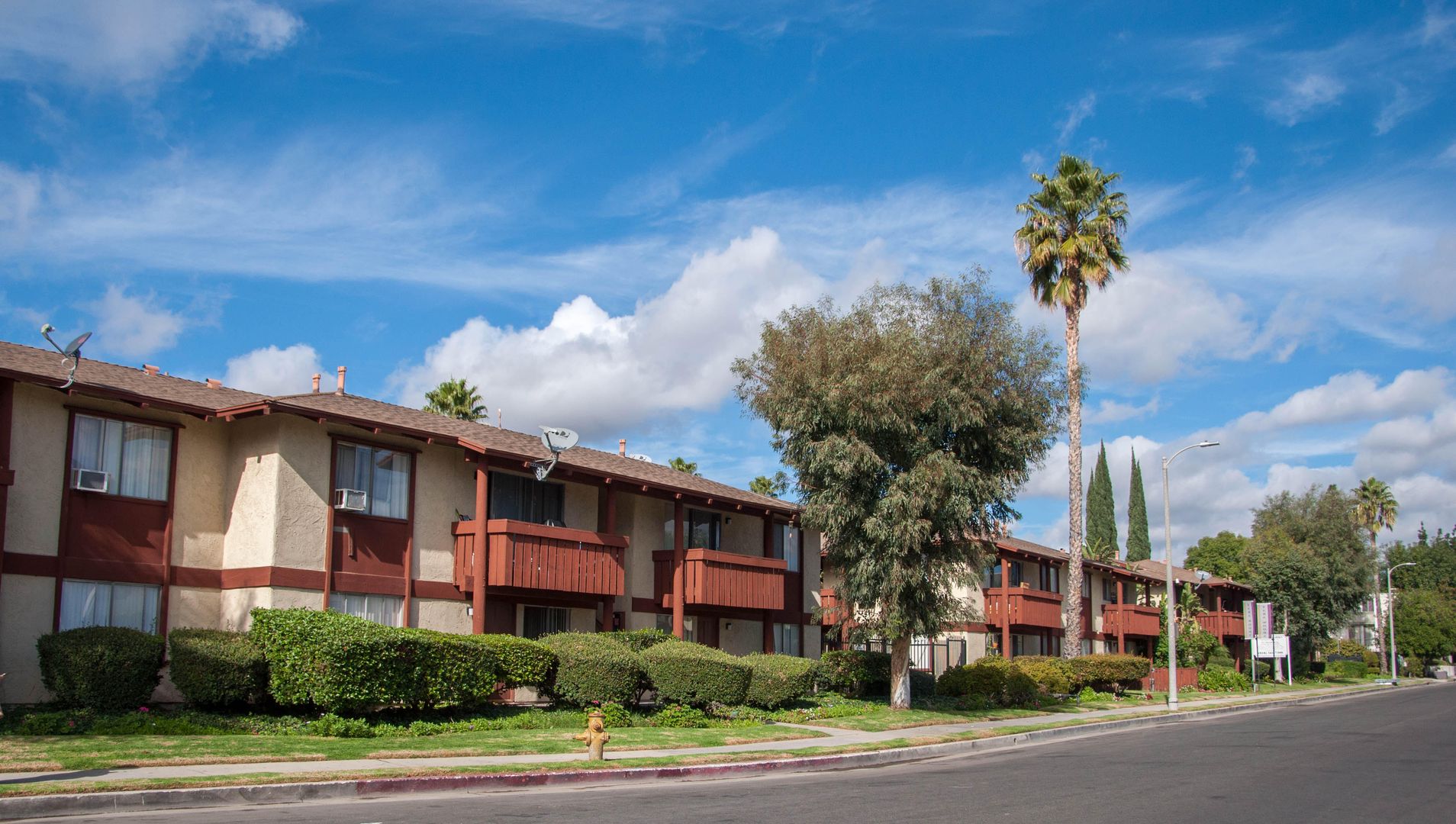 Canoga Park Apartment: 8521 International Ave.