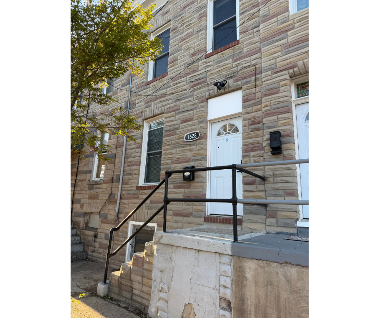 Baltimore Apartment: 1628 Benhill Avenue