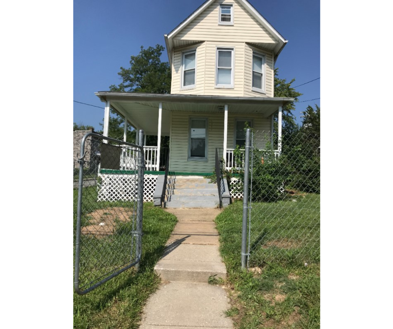 Baltimore Apartment: 5324 Ready Avenue