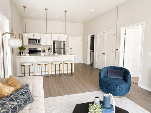 2-Bedroom 2-Bathroom Apartment – photo 1