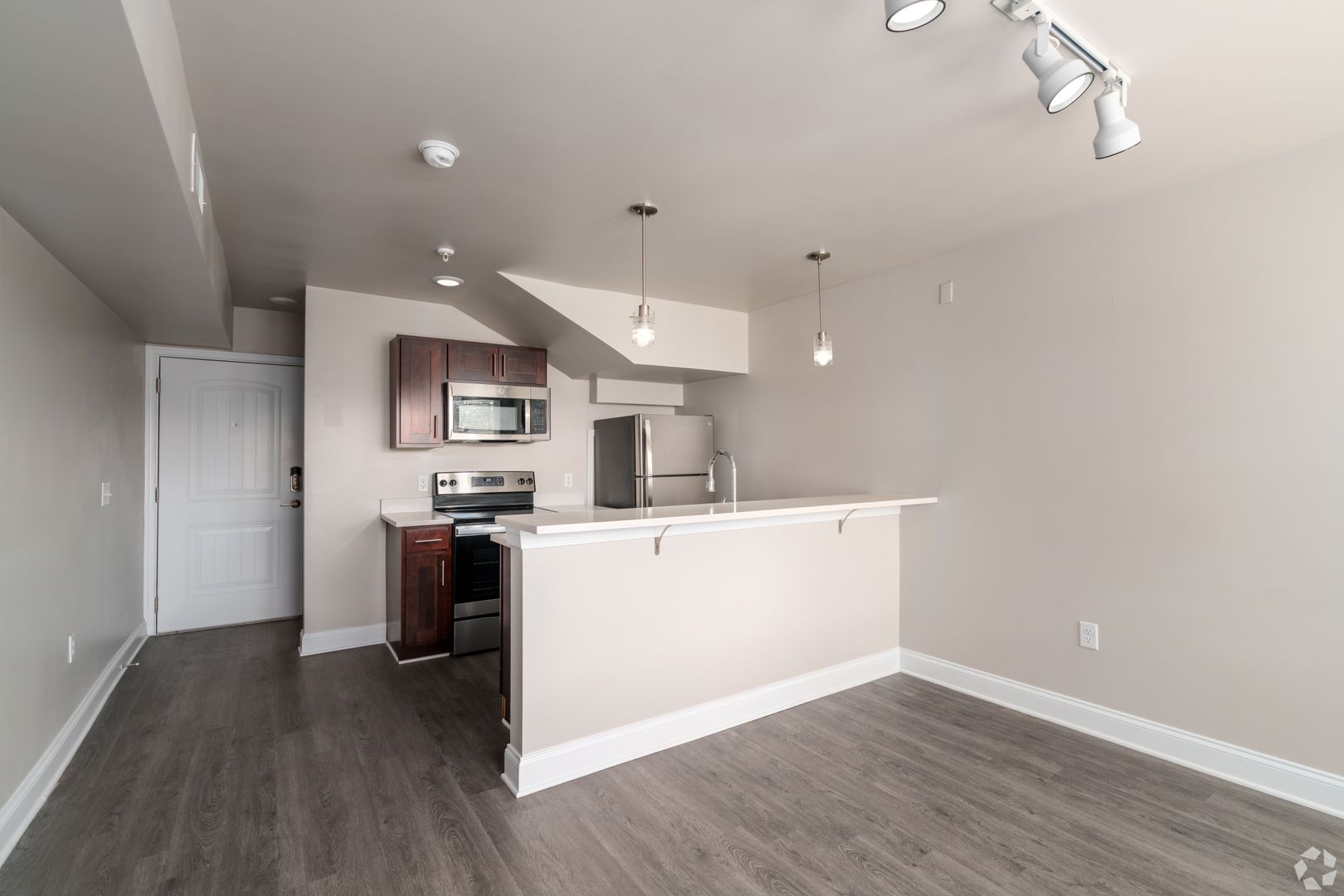 York Apartment: 200 5th Avenue