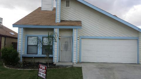 Bakersfield House: 3401 Starwood Lane