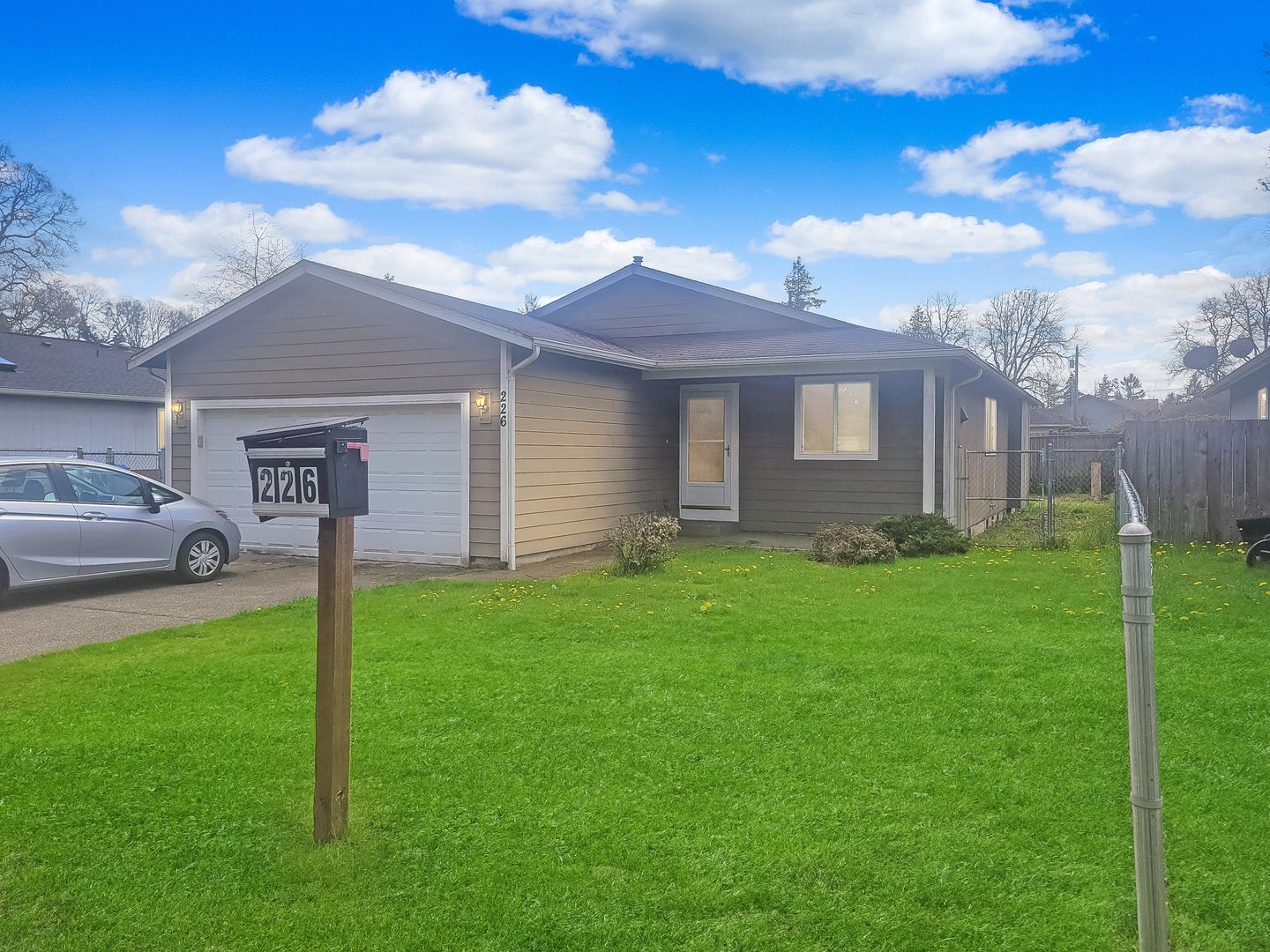 Spanaway House: 226 166th Street E