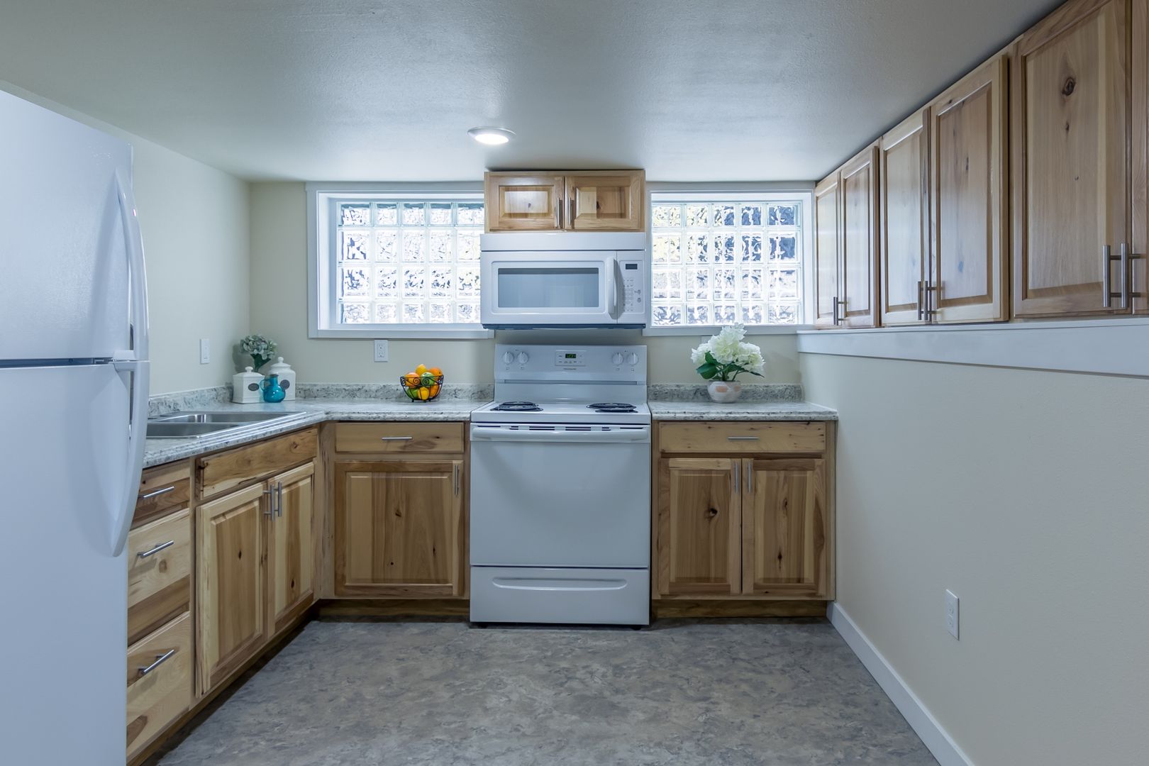 3737 Tacoma Ave S 8 of 12