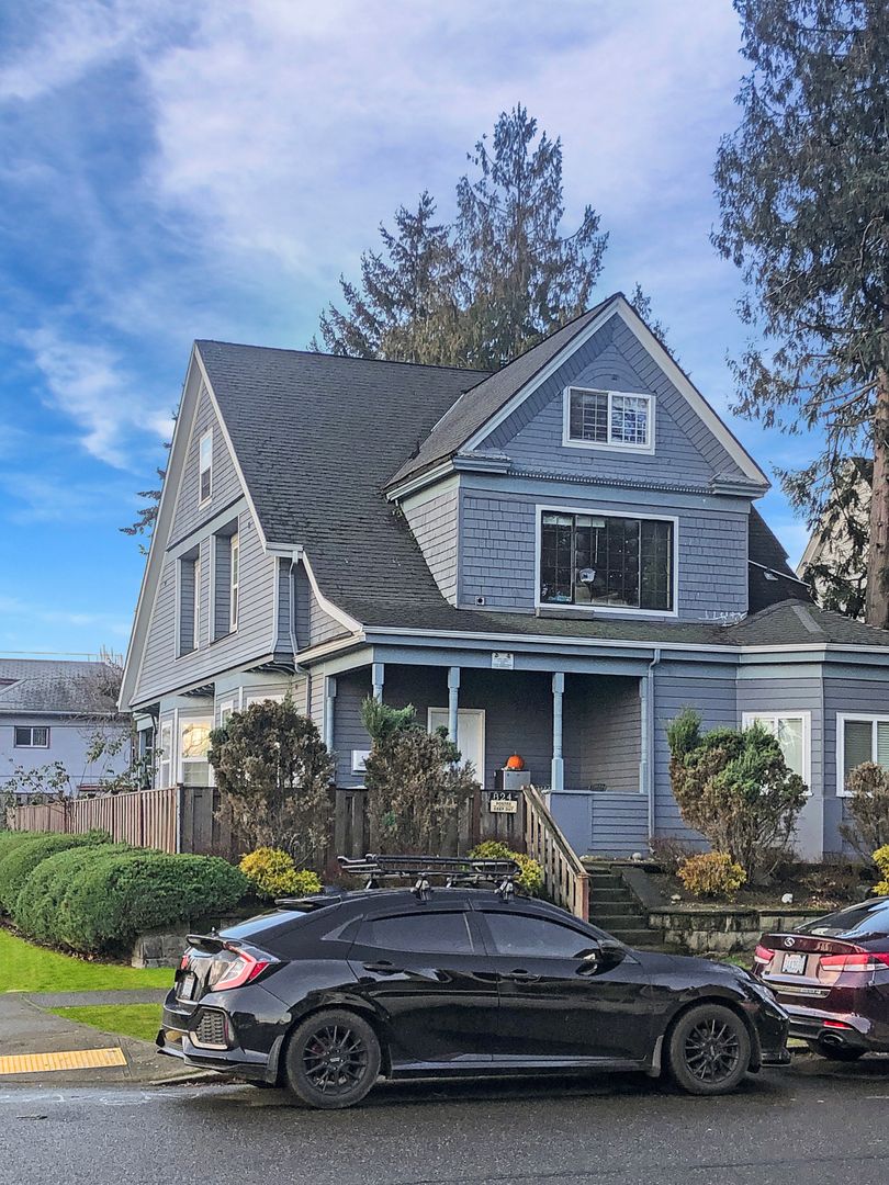 Tacoma Apartment: 824 S L St