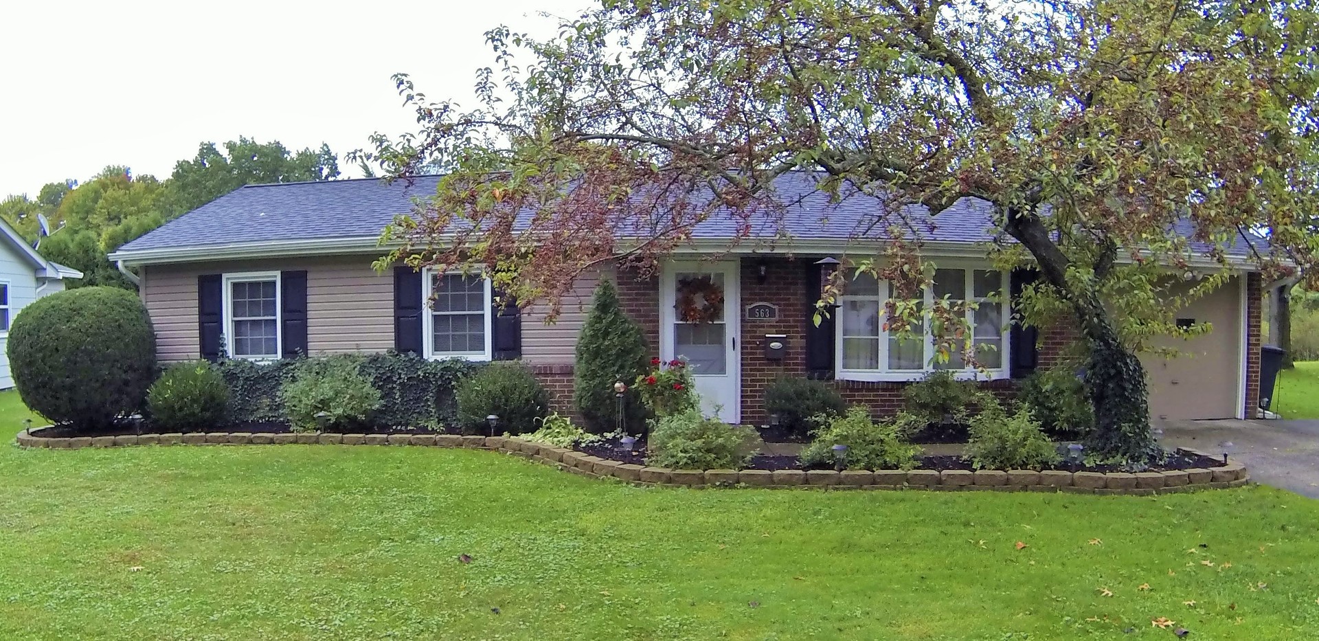 Canfield House: 563 Janet