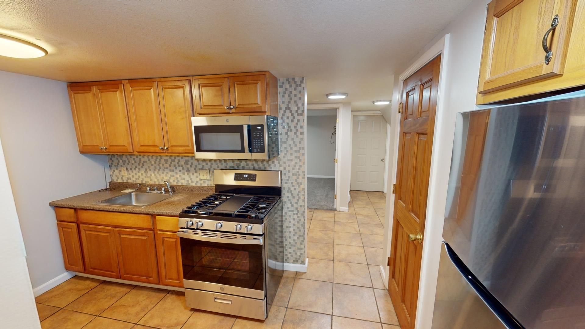 Boardman Apartment: 5312 Glenwood Avenue