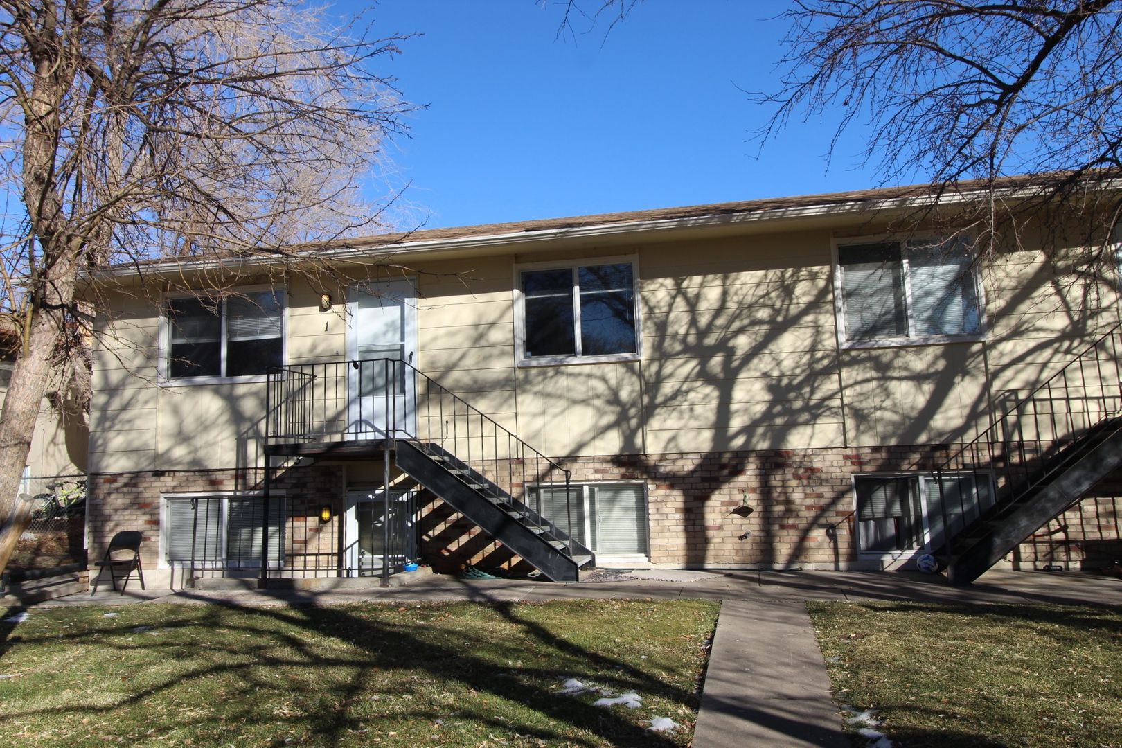 Laporte House: 3501 McConnell Dr. Unit 1