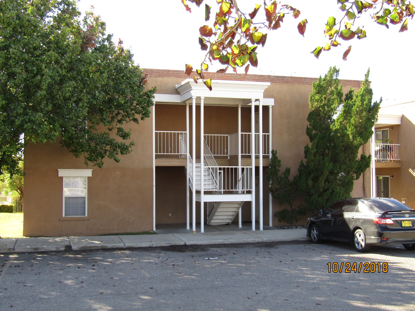 Las Cruces Apartment: 1020 S. Triviz Dr.