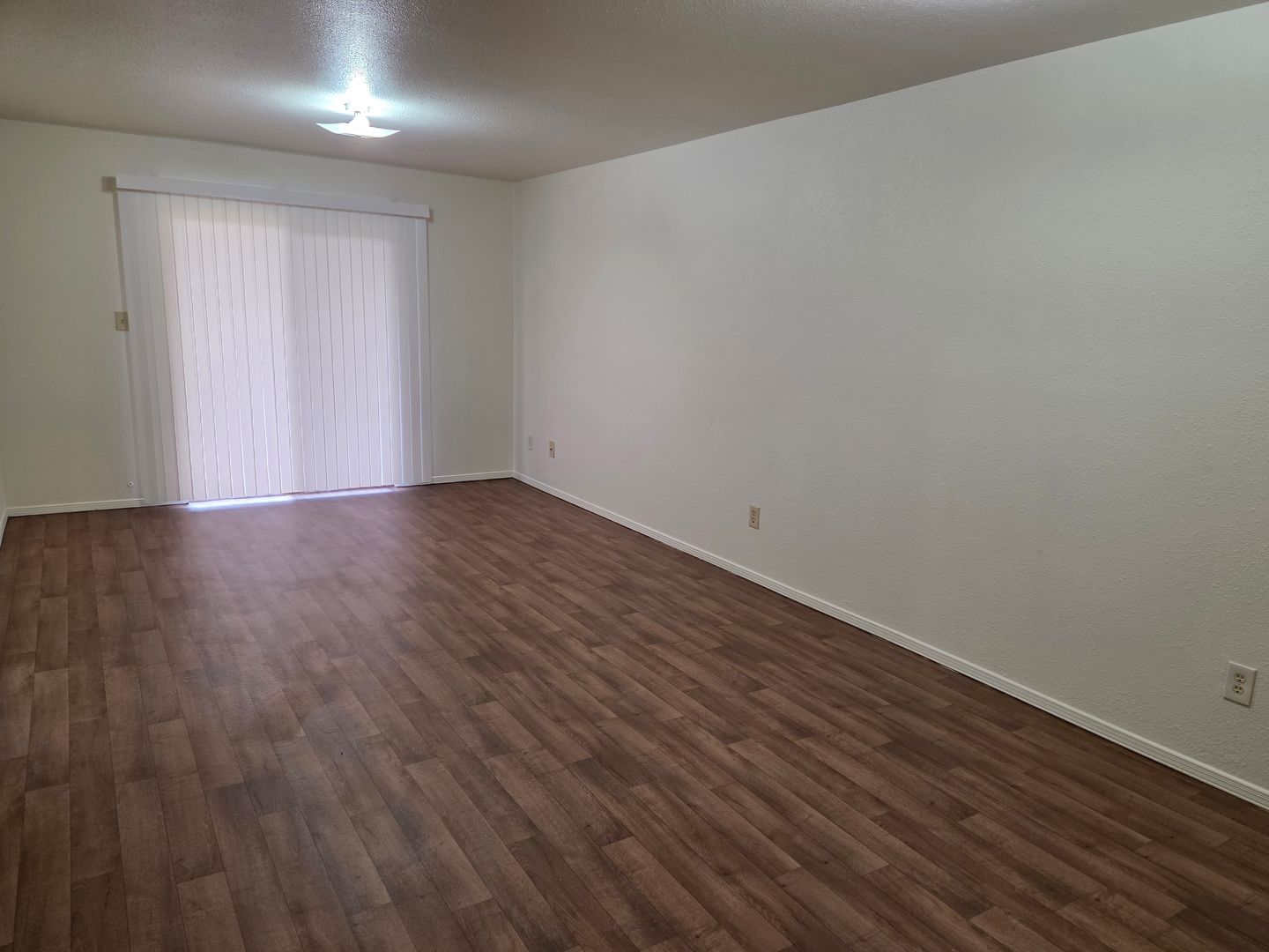 Las Cruces Apartment: 1020 S. Triviz Dr.
