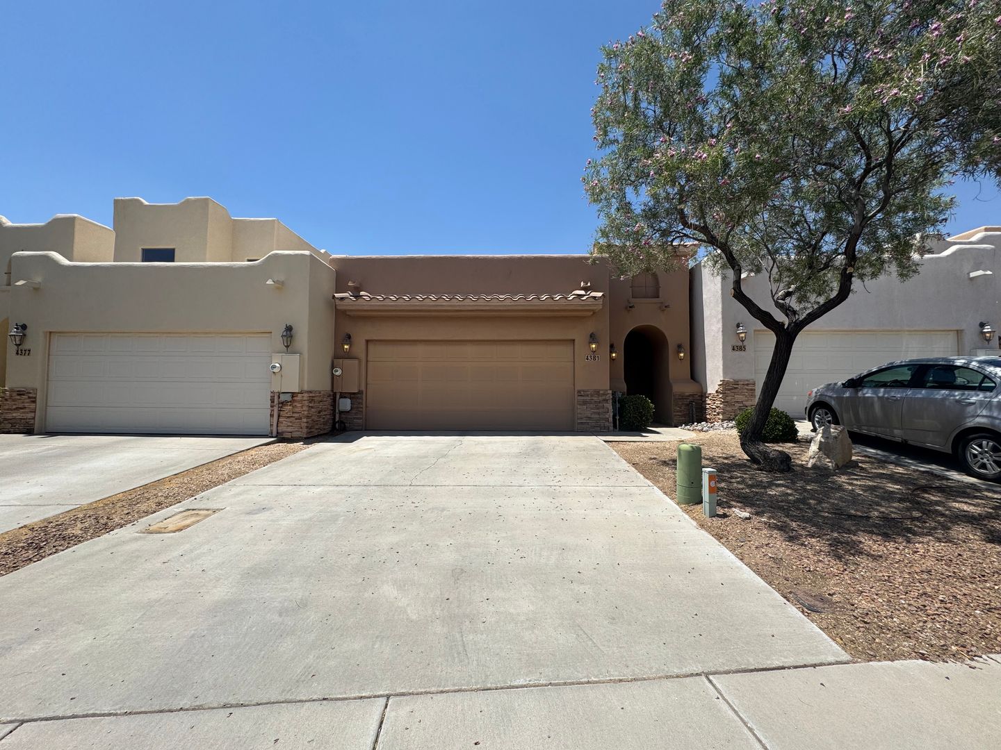 Las Cruces House: 4381 Levante Dr.
