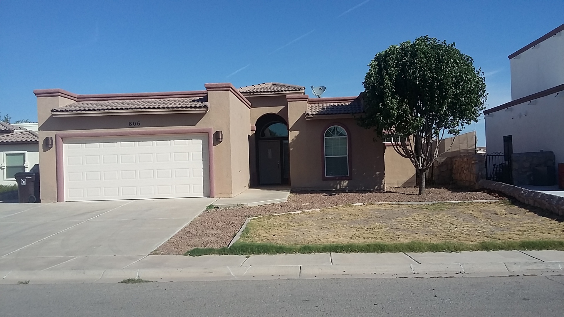 Sunland Park House: 806 Elsa Court