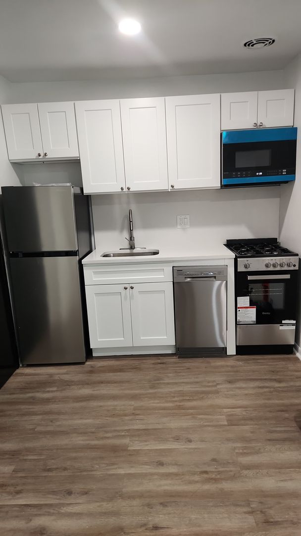 Irvington Apartment: 336-342 Stuyvesant Ave