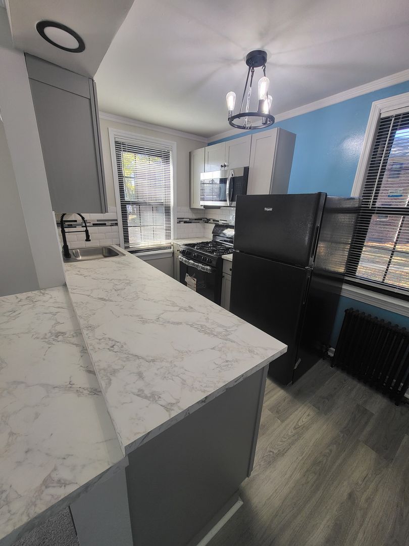 Camden Apartment: 3255 Crescent Drive