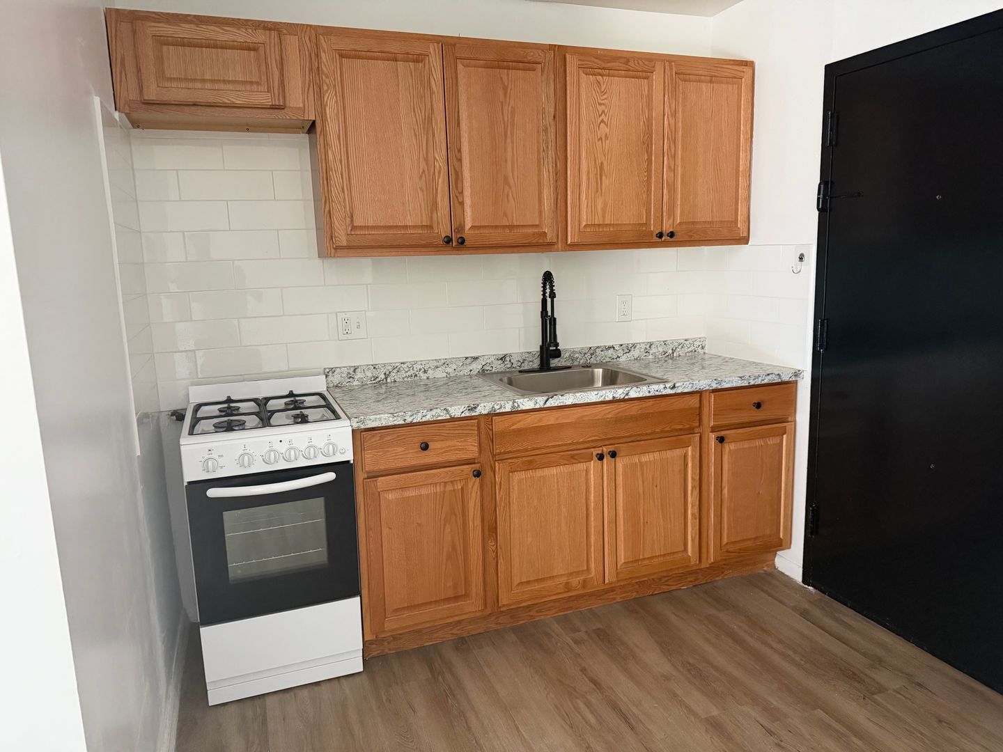 Irvington Apartment: 336-342 Stuyvesant Ave