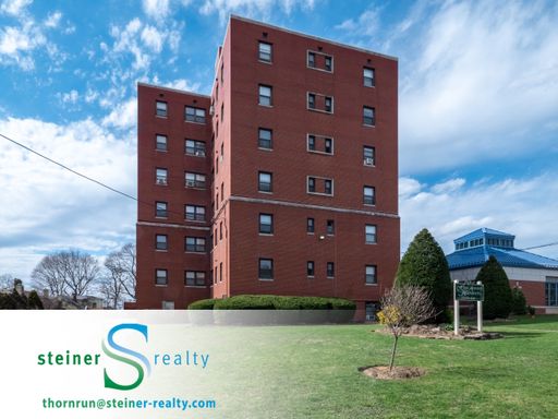 Updated 1-Bedroom Apartment in Avalon!