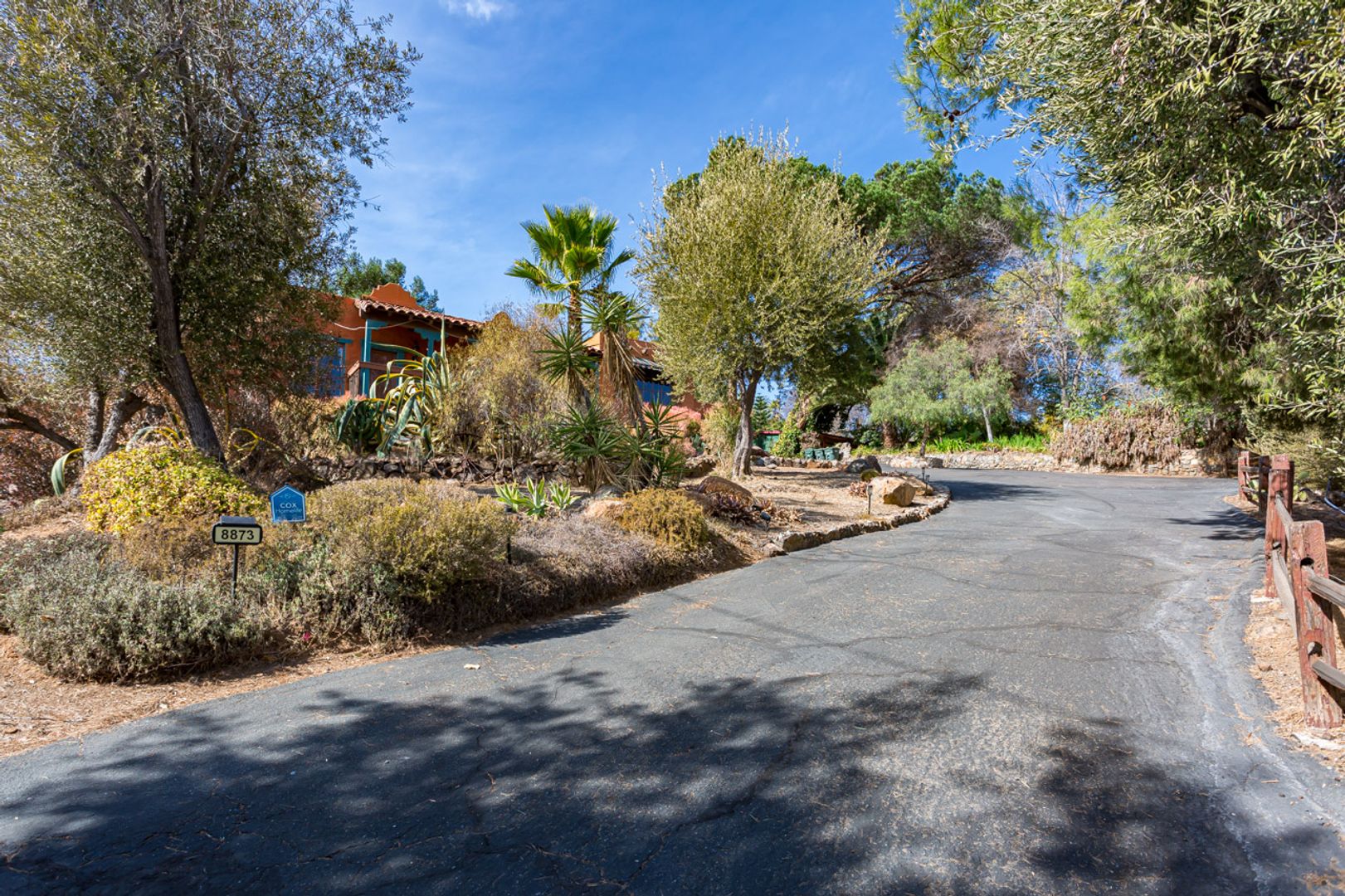 Spring Valley House: 8873 Golf Drive