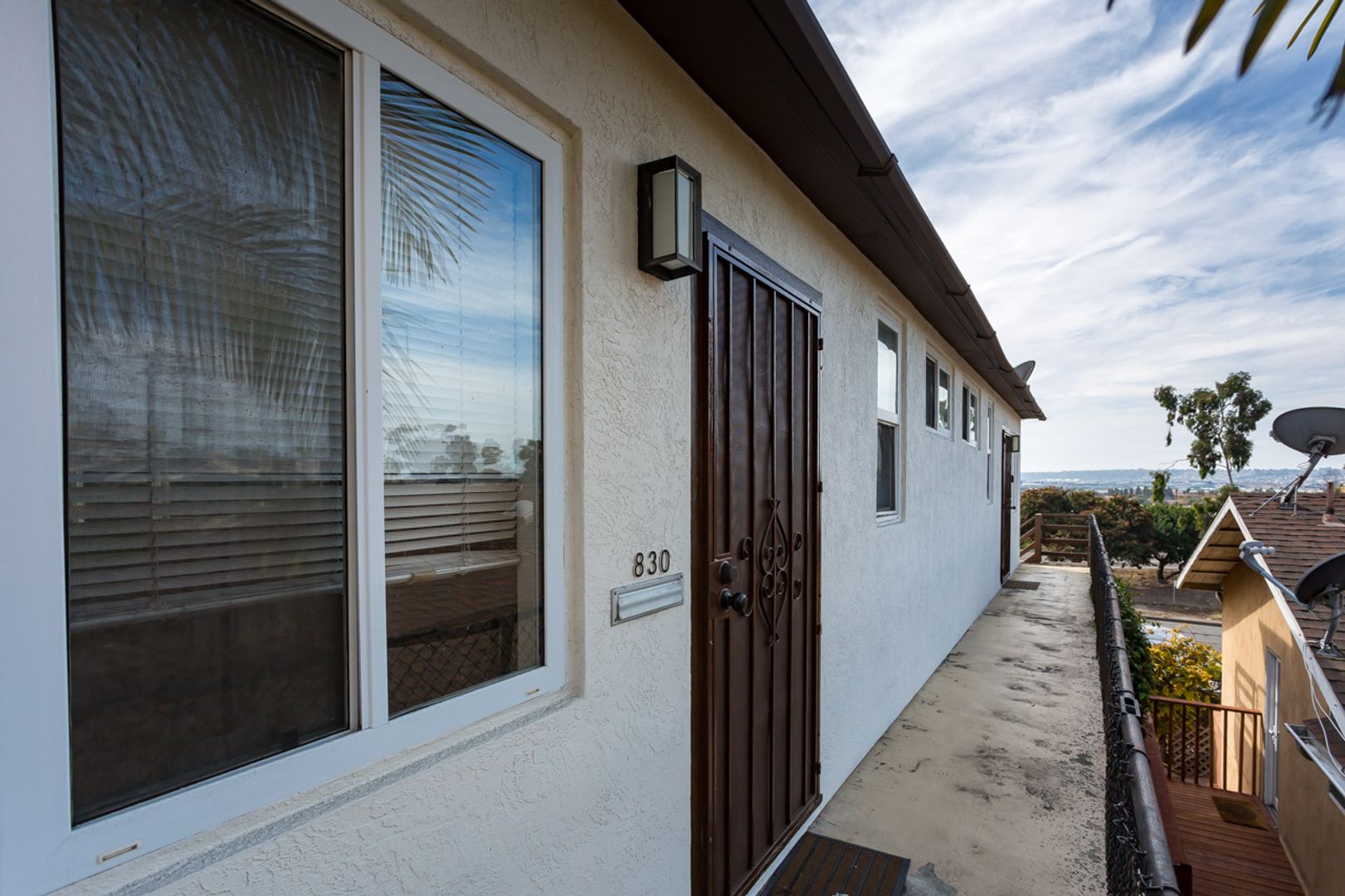 San Diego Apartment: 3830 Kettner Blvd